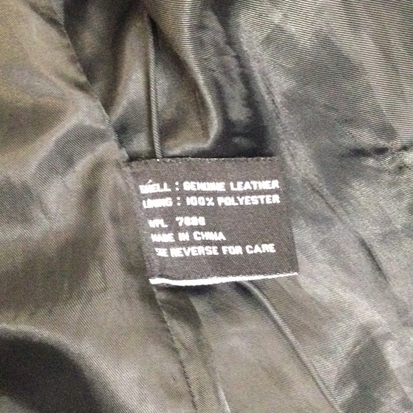 Used Avanti Black 100% Leather Jacket, Large - Picture 6 of 16